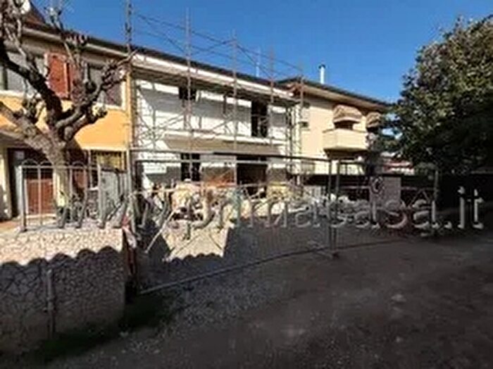Casa con 5 locali in vendita in Colognola Ai Colli