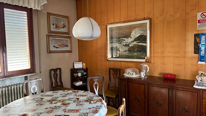 Appartamento con 5 locali in vendita in Empoli