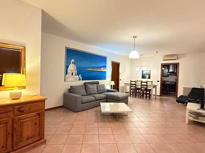 Appartamento quadrilocale in affitto in Corbanese, Tarzo