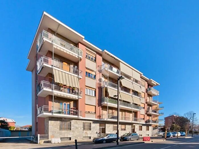 Appartamento bilocale in vendita in Via Trento, Orbassano
