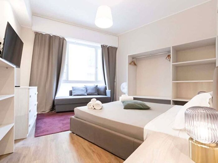 Appartamento in affitto in Via Santa Maria Valle, Carrobbio, Milano