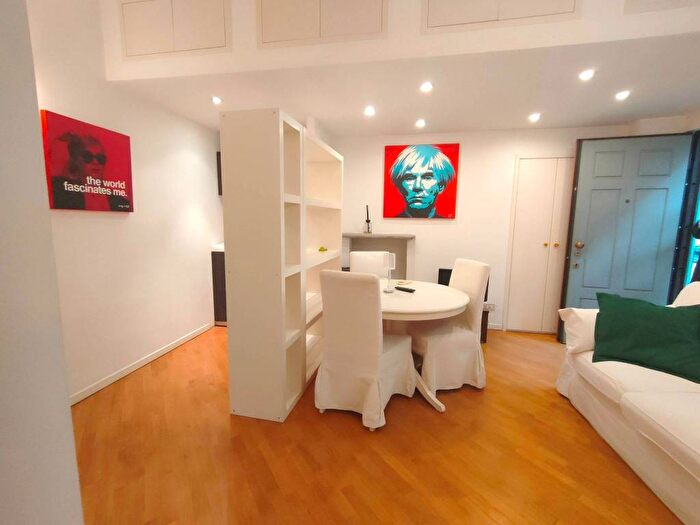 Appartamento bilocale in affitto in Corso di Porta Ticinese, Ticinese, Milano