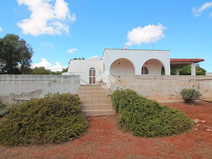 Casa trilocale in vendita in Ostuni