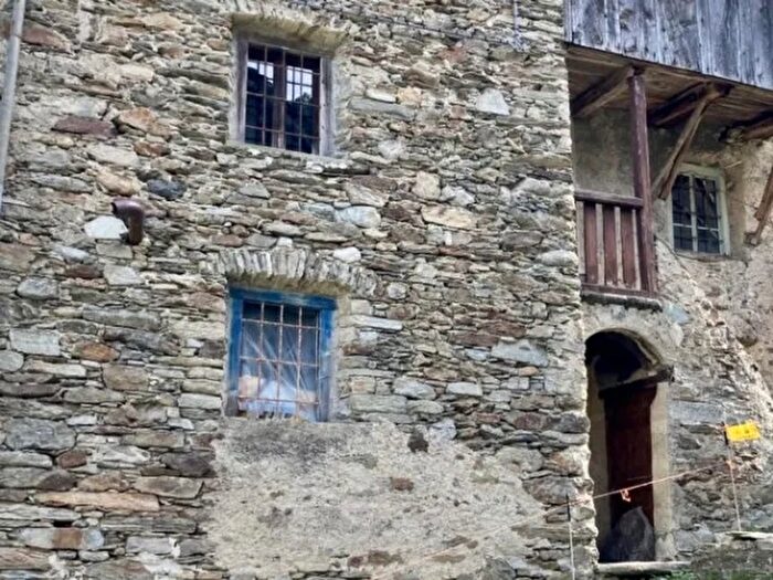 Casa quadrilocale in vendita in Torno Fobello Vercelli Piemonte Italia, Fobello