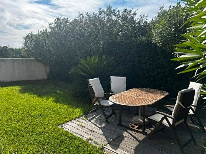 Casa quadrilocale in affitto in Via Simone Occhi, Malamocco, Venezia