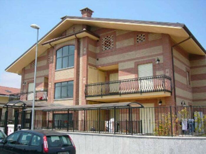 Casa bilocale in affitto in via Ticino, Centro, Orbassano