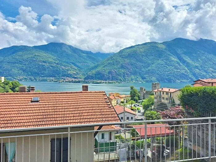 Appartamento bilocale in affitto in Via Terra di Rezzonico, Santa Maria Rezzonico, San Siro