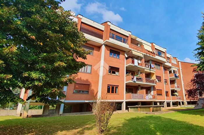 Appartamento trilocale in vendita in Via Trinità, Santena