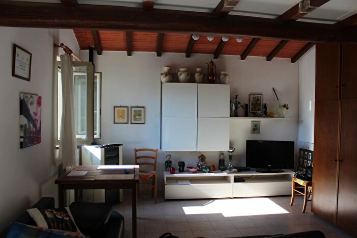 Casa monolocale in affitto in Massarosa