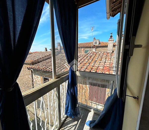 Appartamento bilocale in vendita in Via Cesare Battisti, Farnese