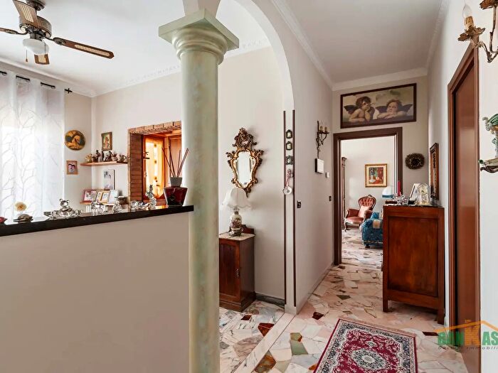 Casa trilocale in vendita in Via delle Vigne, Ceriano Laghetto