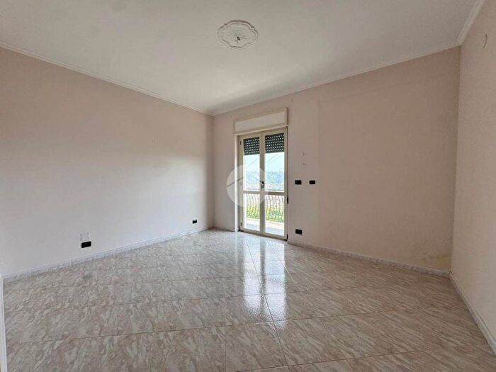 Appartamento trilocale in affitto in Via Barco, Centro, Marano di Napoli