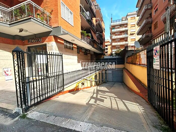 Appartamento in vendita in Roma