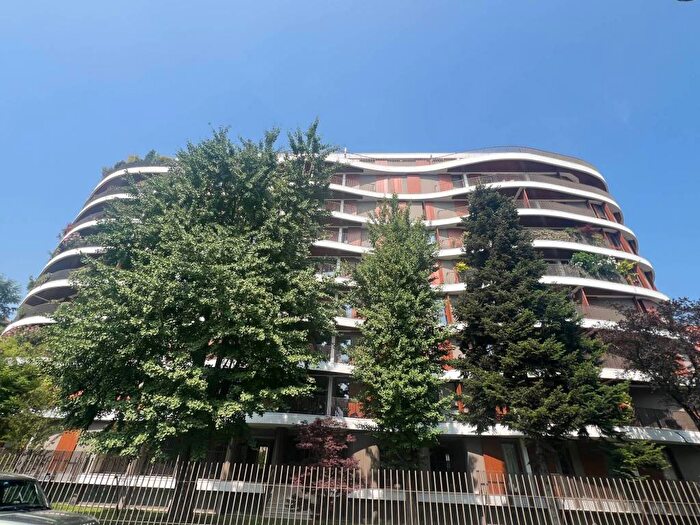 Appartamento bilocale in affitto in Via Alserio, Isola, Milano