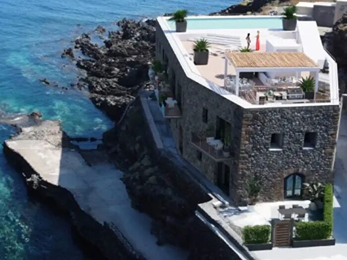 Appartamento trilocale in vendita in Cala Tramontana, Pantelleria