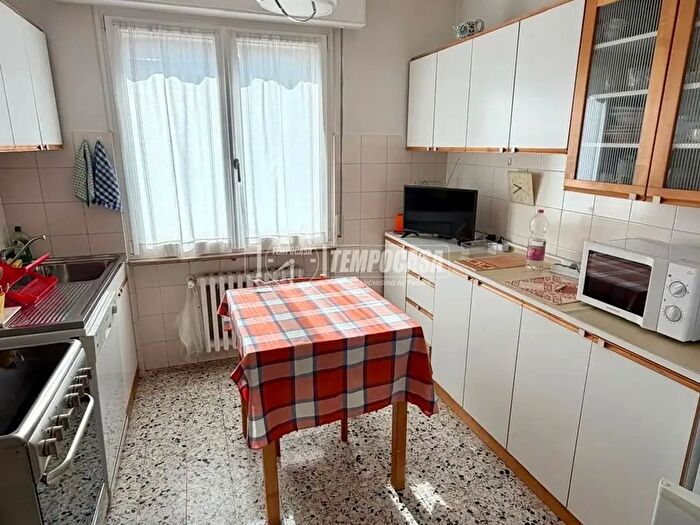 Appartamento con 5 locali in vendita in Via Colle Francesco Maria, Belluno