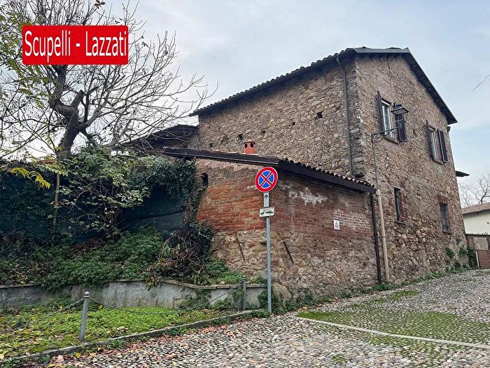Appartamento bilocale in affitto in Via San Rocco, Rivanazzano Terme