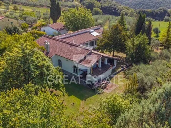 Casa con 6 locali in vendita in Strada del Pisciarello, Amelia