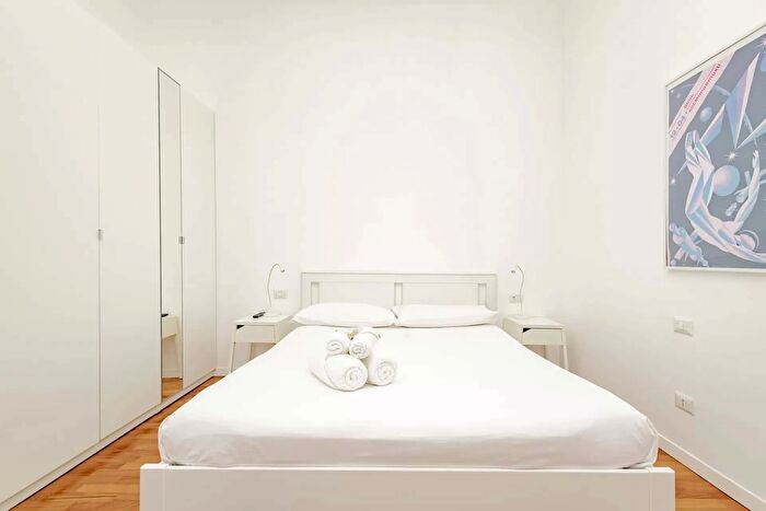 Appartamento monolocale in affitto in Via Giambellino, Milano