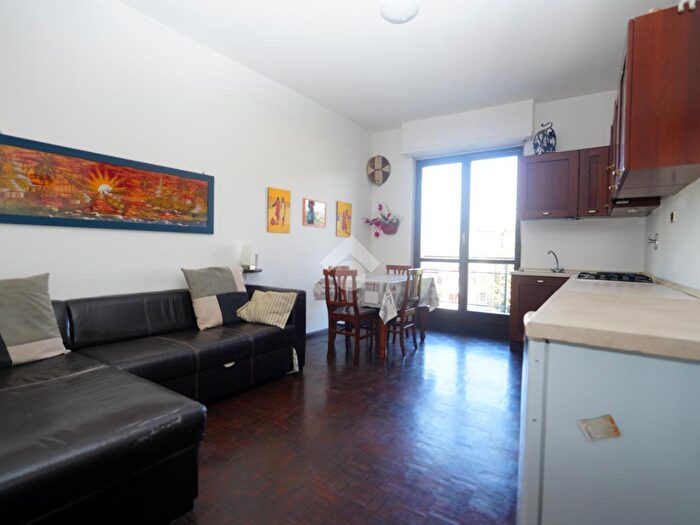 Appartamento trilocale in vendita in Via Villaggio Edelweiss, Gravere