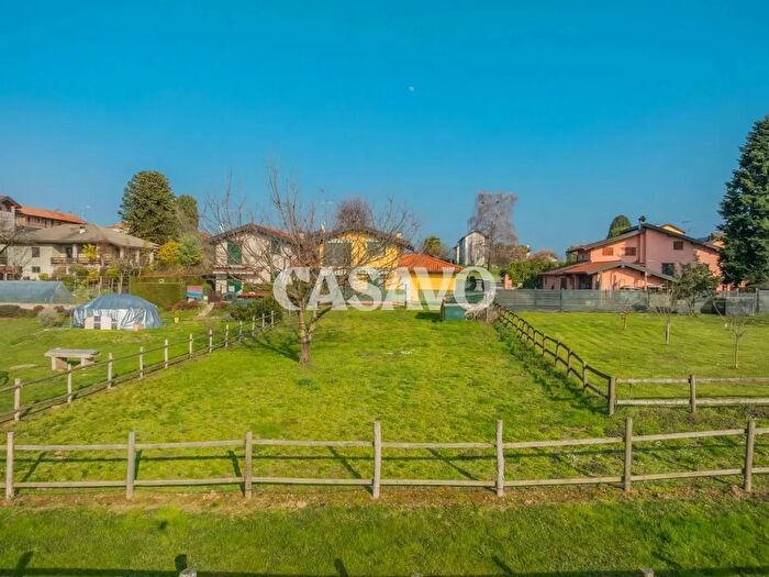 Case in Vendita e in Affitto - 2