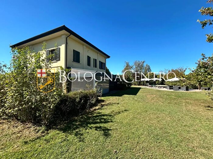 Casa con 8 locali in vendita in Via Prati, Granarolo Dell'Emilia