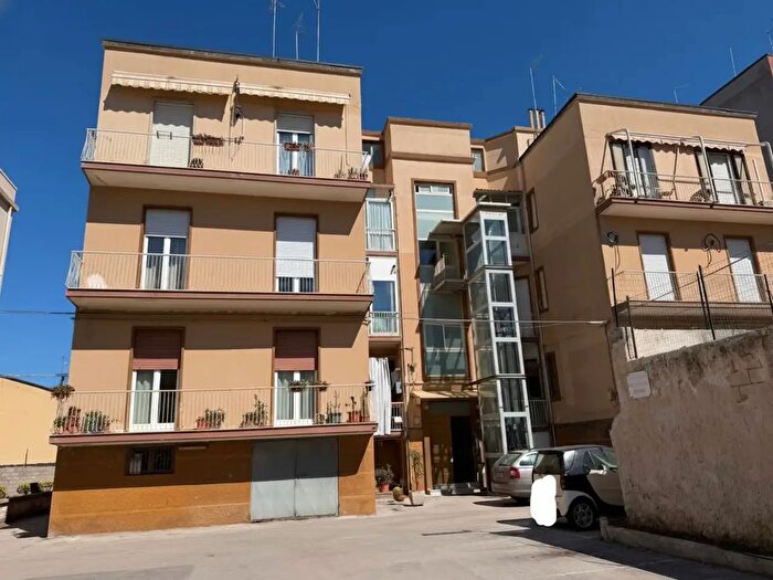 Appartamento quadrilocale in vendita in Viale Tunisi, Siracusa
