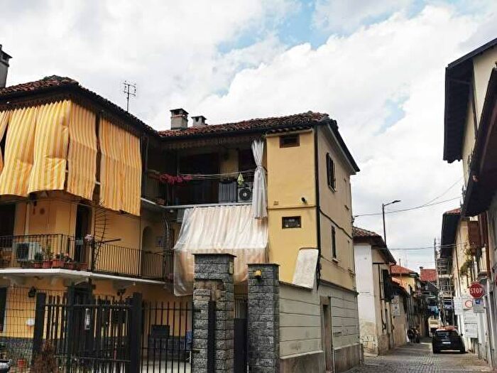 Appartamento trilocale in affitto in Via Don Luigi Pavesio, Venaria Reale