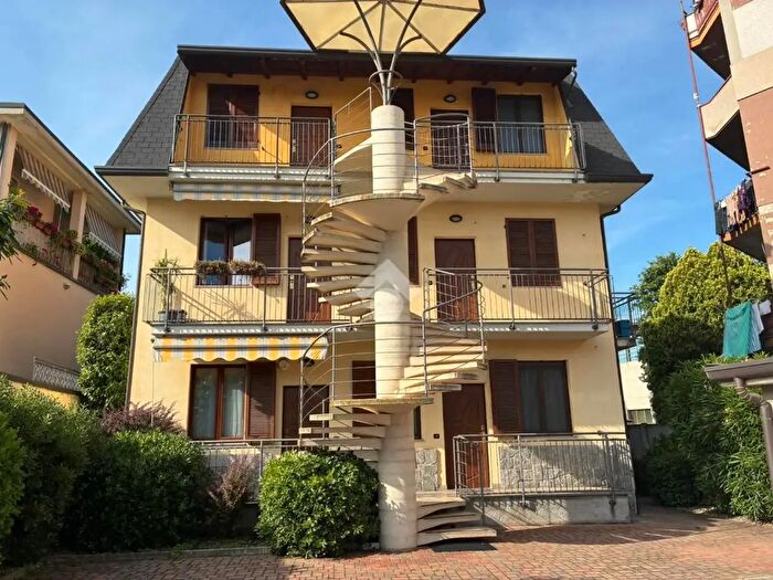 Appartamento bilocale in vendita in Via Giuseppe Verdi, Corbetta