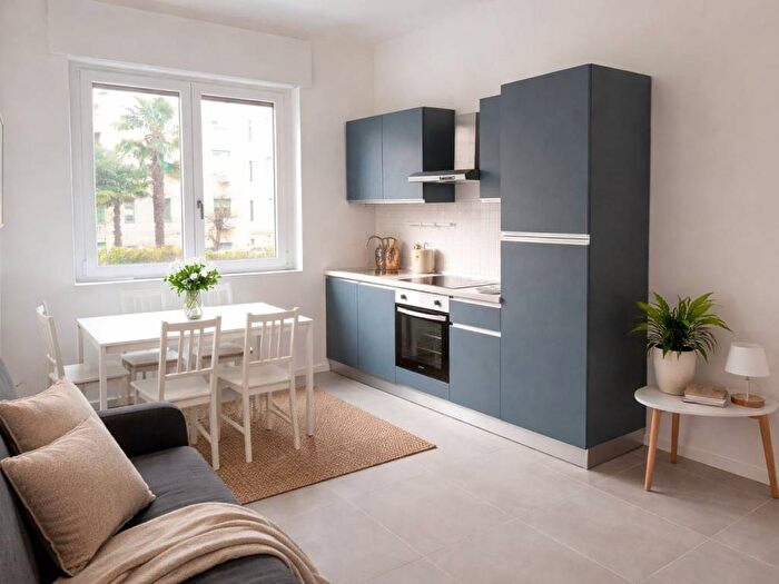 Appartamento trilocale in affitto in Viale Bacchiglione, Corvetto, Milano