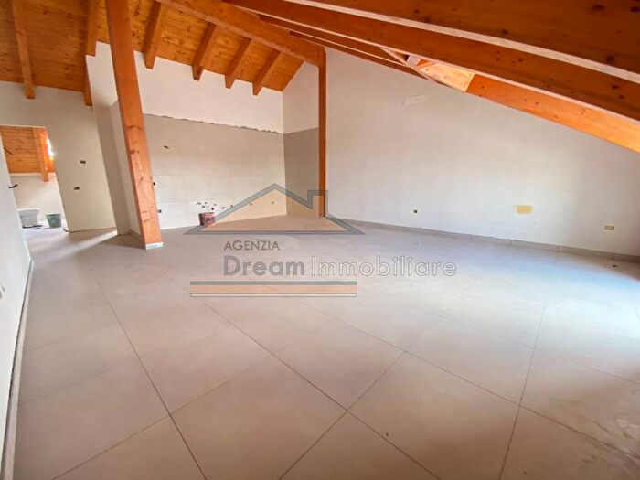 Casa trilocale in affitto in Corso Campano, Nuovo Corso Campano Marchesella, Giugliano in Campania