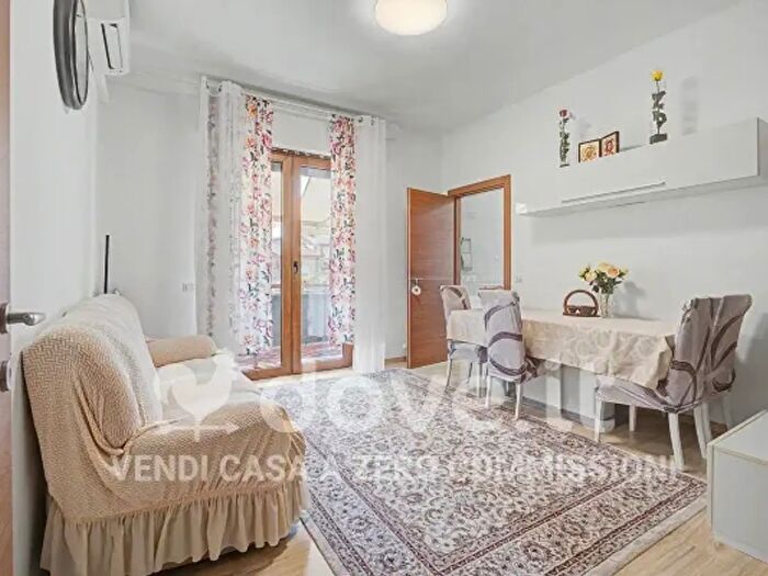 Appartamento quadrilocale in vendita in Via del Lavoro, Sommacampagna