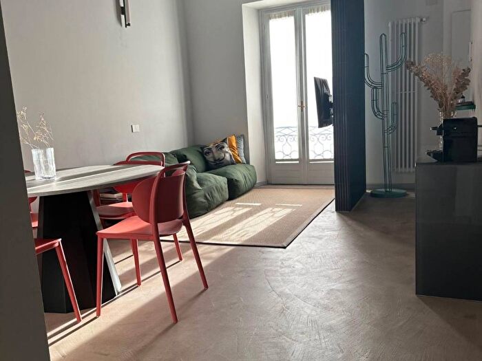 Appartamento trilocale in affitto in Via Alessandro Tadino, Porta Venezia, Milano