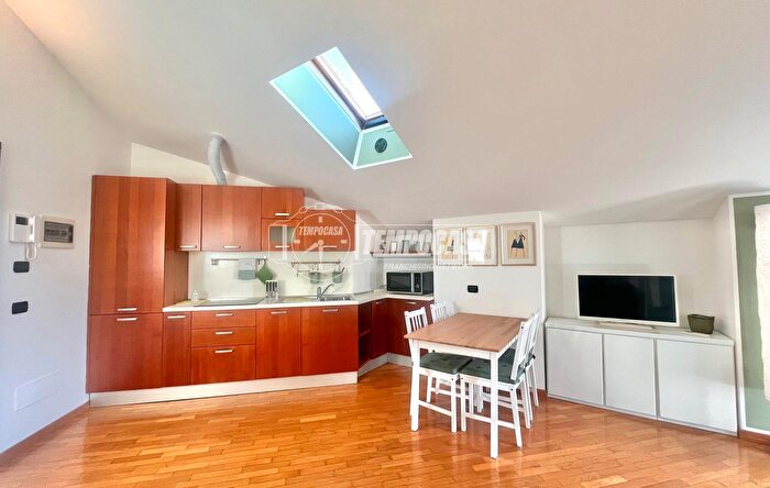 Appartamento monolocale in affitto in Via Carnovali, Milano