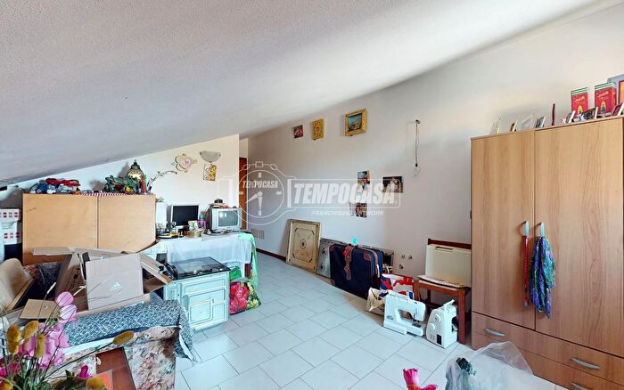 Appartamento monolocale in vendita in Via dei Giacobini Cella, Reggio Emilia