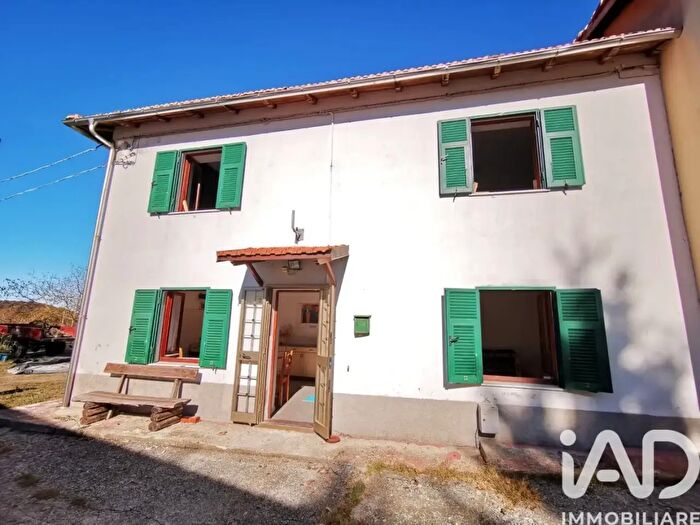 Casa con 5 locali in vendita in Località Colla, Giusvalla