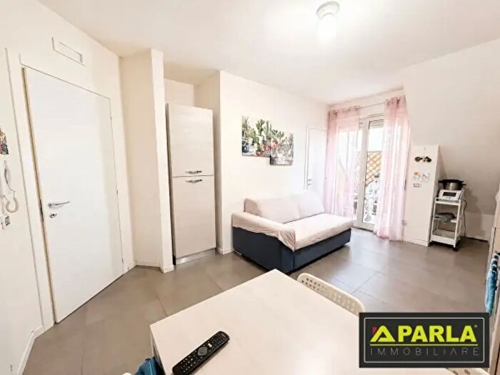 Appartamento con 5 locali in vendita in Via Arcivescovo Romero, Canicatti'