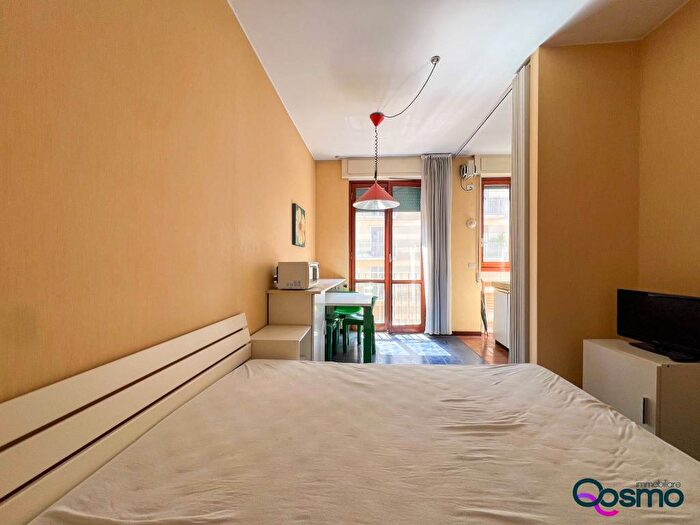 Appartamento monolocale in affitto in Via Vittoria Colonna, De Angeli, Milano