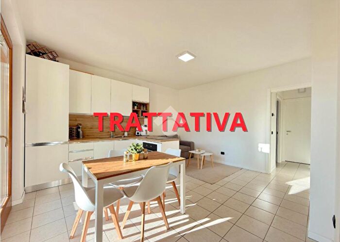 Casa trilocale in vendita in Via Antonio Salieri, Nogarole Rocca