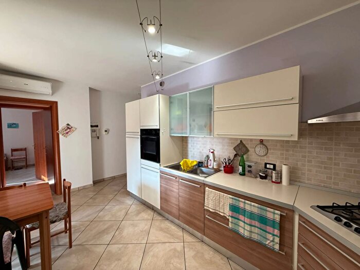 Appartamento trilocale in vendita in Ostiglia