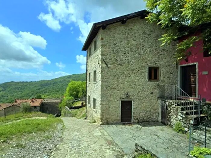 Casa con 6 locali in vendita in Località Cappella, Bagni Di Lucca