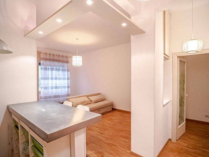 Appartamento bilocale in affitto in Via Salaria, Africano Villa Chigi, Roma