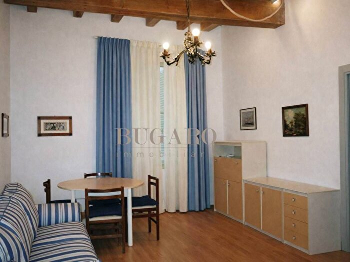 Appartamento bilocale in affitto in Capodimonte, Ancona
