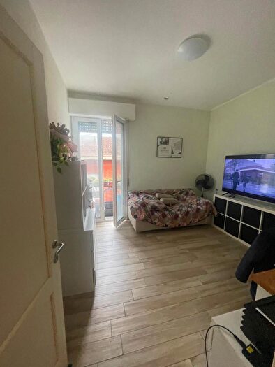 Appartamento bilocale in vendita in Via Cecchi, Parma