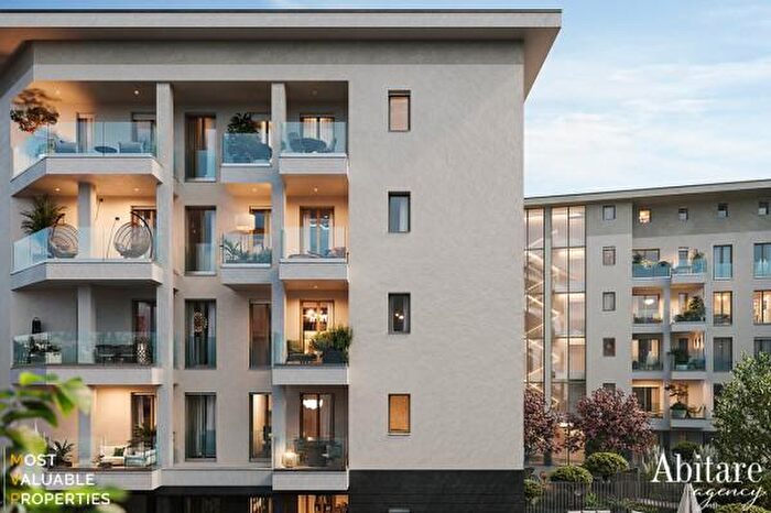 Appartamento trilocale in vendita in Via Monti Sabini, Milano