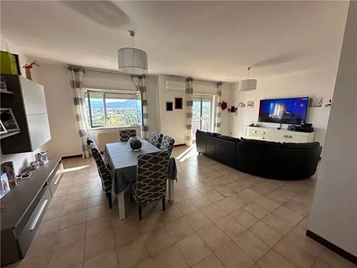 Appartamento con 5 locali in vendita in Via Matteotti, Casteldaccia