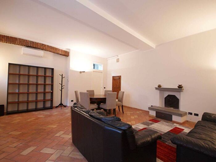 Appartamento bilocale in affitto in Via Olona, Corso Genova, Milano