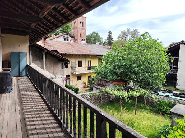 Appartamento bilocale in vendita in Via Principale, Comignago