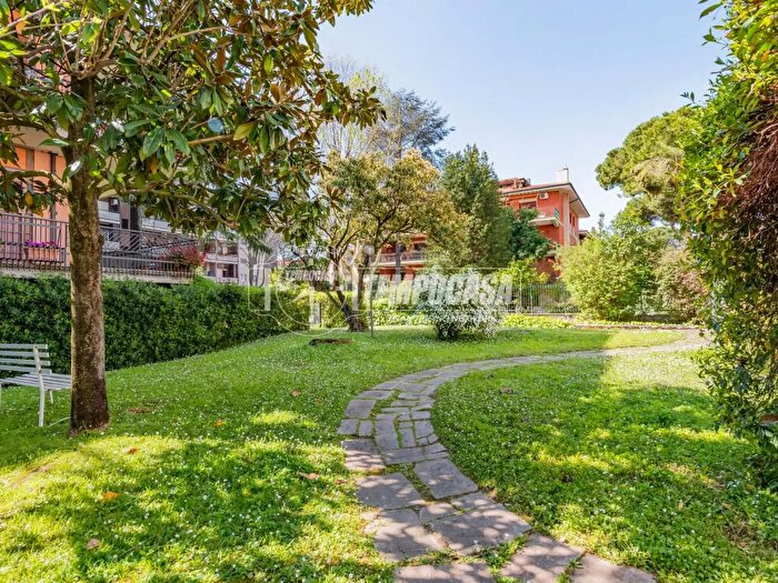Appartamento bilocale in vendita in Via Antonio Schivardi Mostacciano, Roma