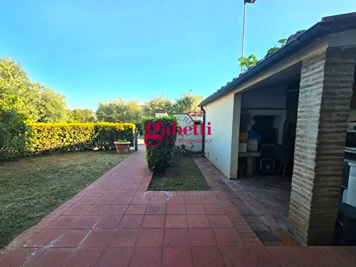 Appartamento con 5 locali in vendita in Firenze